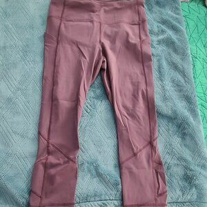 Lululemon Cropped Leggings